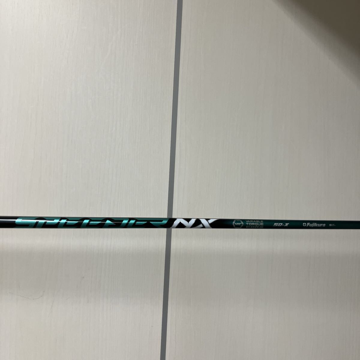 キャロウェイ パラダイム トリプルダイヤモンド スリーブ付き シャフト フジクラ スピーダーNXグリーン 50 硬さ X 組み上がり45.5インチ拍卖