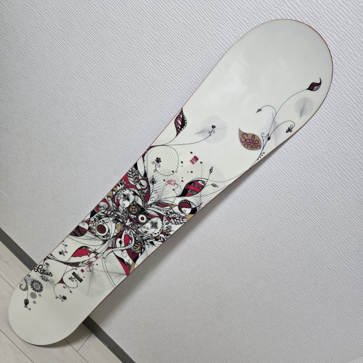 SALOMON サロモン スノーボード LOTUS 142㎝ キャンバー ディレクショナル拍卖