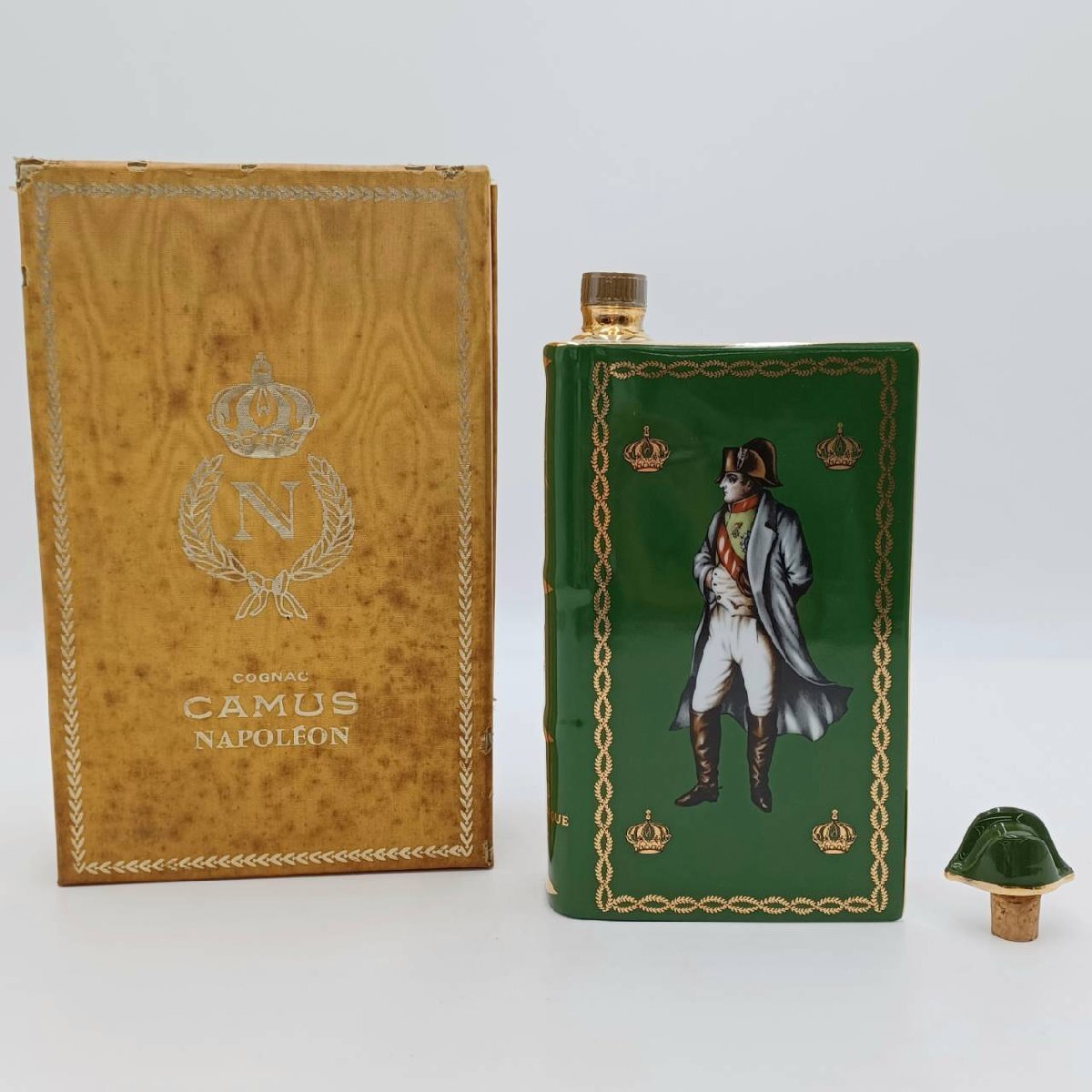 未開栓 カミュ ナポレオン ブック 緑 陶器 替え栓付き 重量1108g ※箱汚れ、破損 1H-5-3-169618-A拍卖