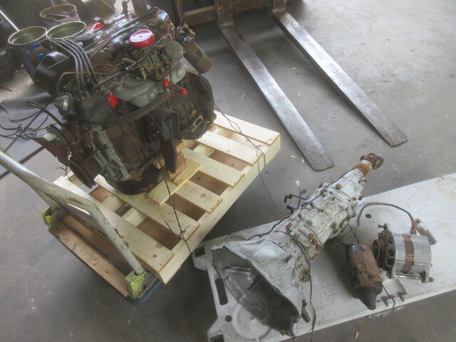 ★R7A9084 SUAV ルーチェ 純正エンジン、マニュアルセット UB型 ジャンク品 部品取りや修理やストック等に拍卖