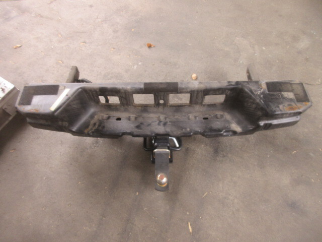 ★R7Y283 トレイルブレイザー ヒッチメンバー メーカー不明 修理やストック等に拍卖