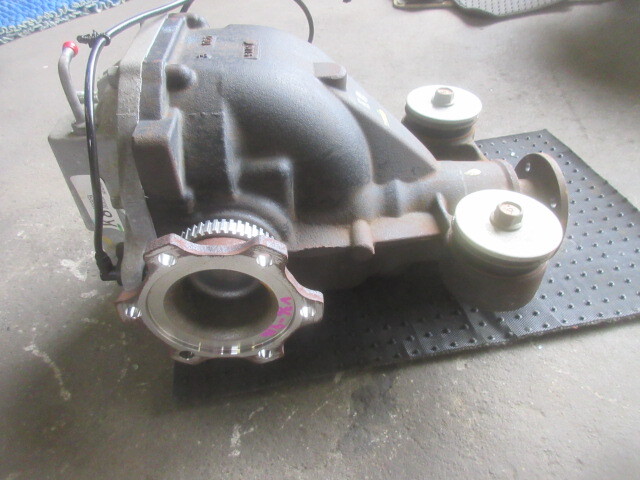 ★R7Y331 V36 スカイライン 純正デフ RC39 47:12 39073㎞走行 ノーマルデフ デファレンシャル 修理やストック等に拍卖