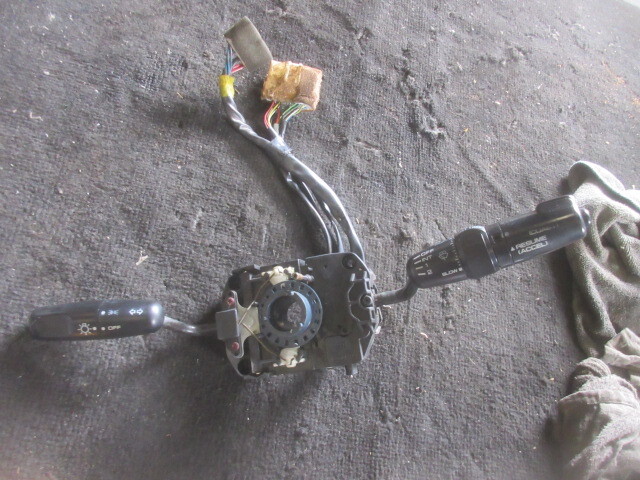 ★R7A9408 D27A エクリプス 純正コンビスイッチ ライトスイッチ ワイパースイッチ 修理やストック等に拍卖