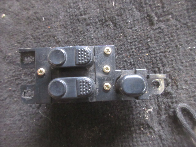 ★R7A9410 D27A エクリプス 純正ウインドウスイッチ マスタースイッチ 修理やストック等に拍卖