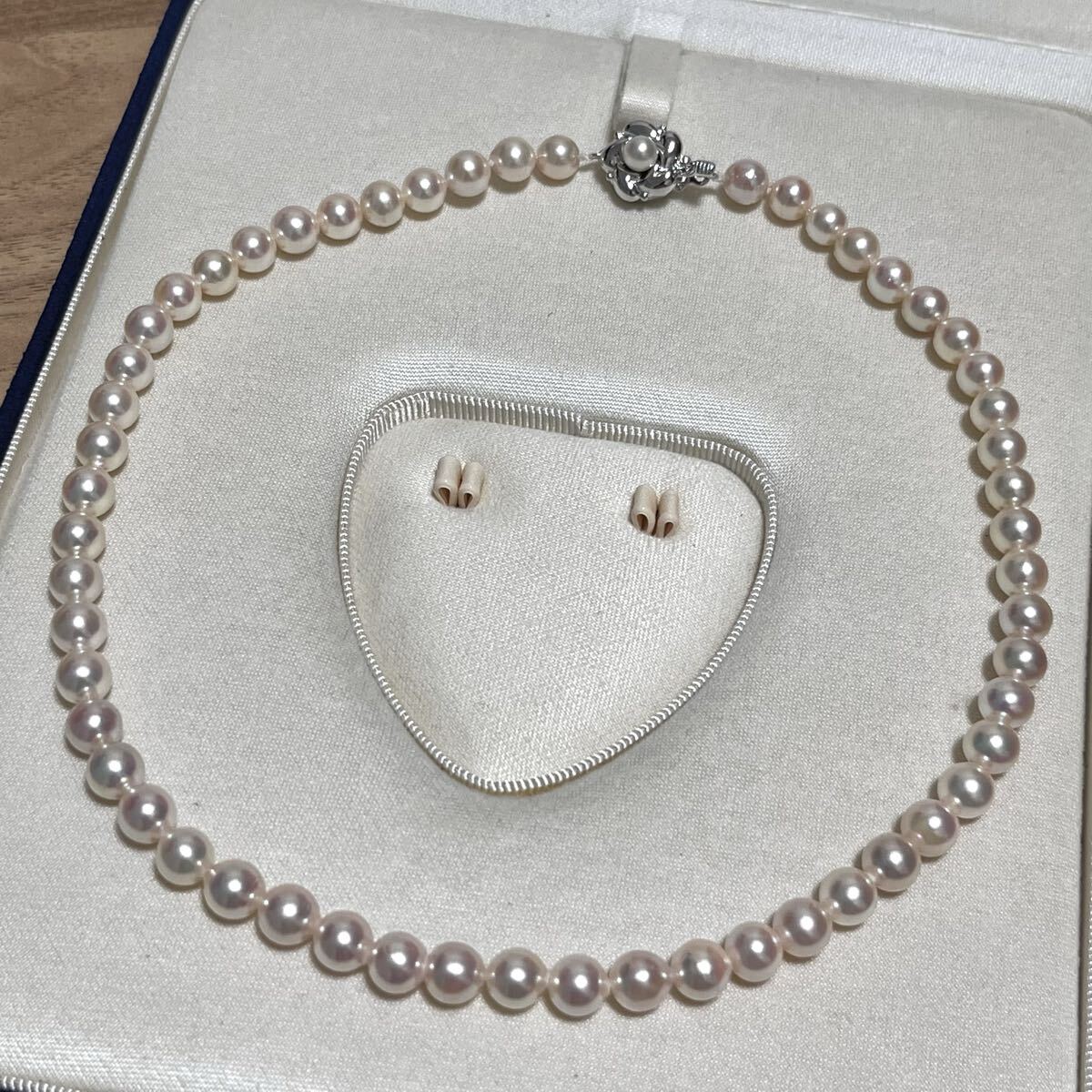 オーロラ!! 鮮やか ピンク アコヤ真珠 7.0-7.5mm 42cm ホワイト ネックレス 本真珠 アクセサリー SILVER pearl あこや パール拍卖