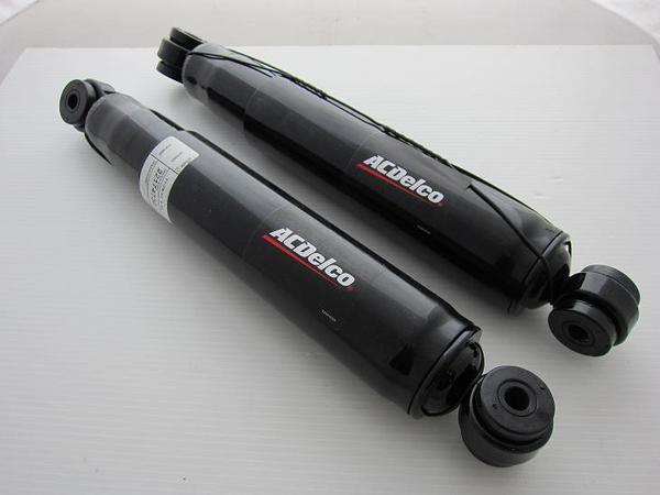 ACデルコ♪96~05 アストロ サファリ リア ショックアブソーバー 2本セット 2WD/4WD拍卖