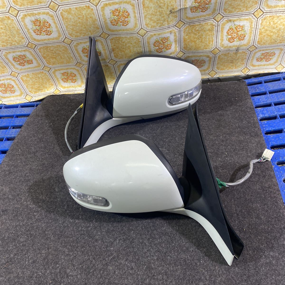 スイフト SWIFT 《ZC31S》右左セット ドアミラー サイドミラー 右ドアミラー 左ドアミラー 右左 LR 7P/8P 25-10-25拍卖