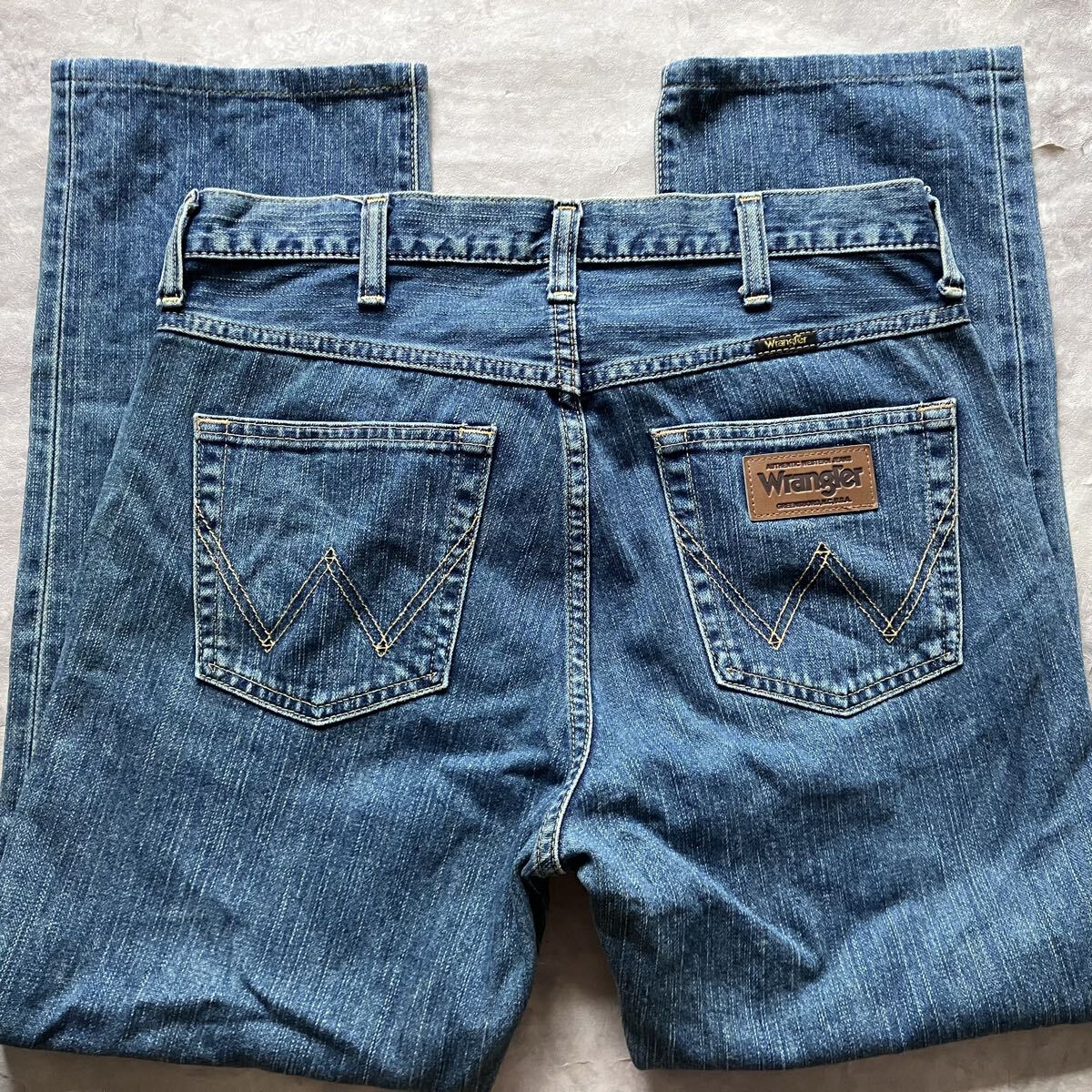 W33 ラングラー Wrangler W0383 コットン100% 縦落ち デニム 裾上げ有 アメカジ 古着 AUTHENTIC WESTERN JEANS GREENSBORO,N,C,U.S.A. g9拍卖