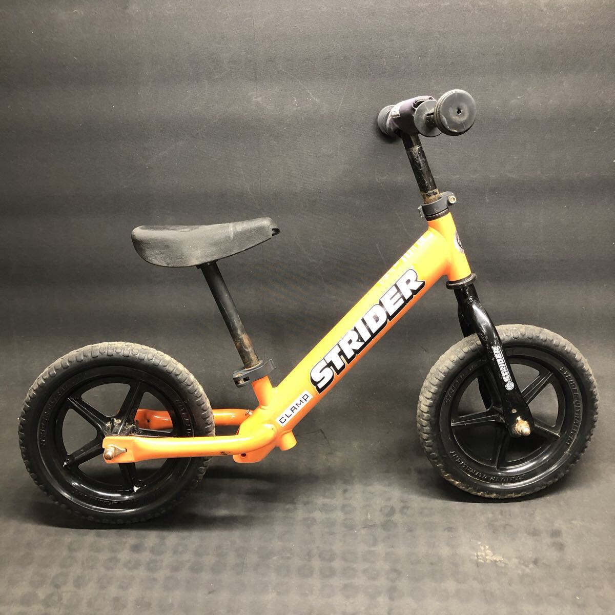 H3569 国内正規品ストライダーSTRIDER 12インチ オレンジ拍卖