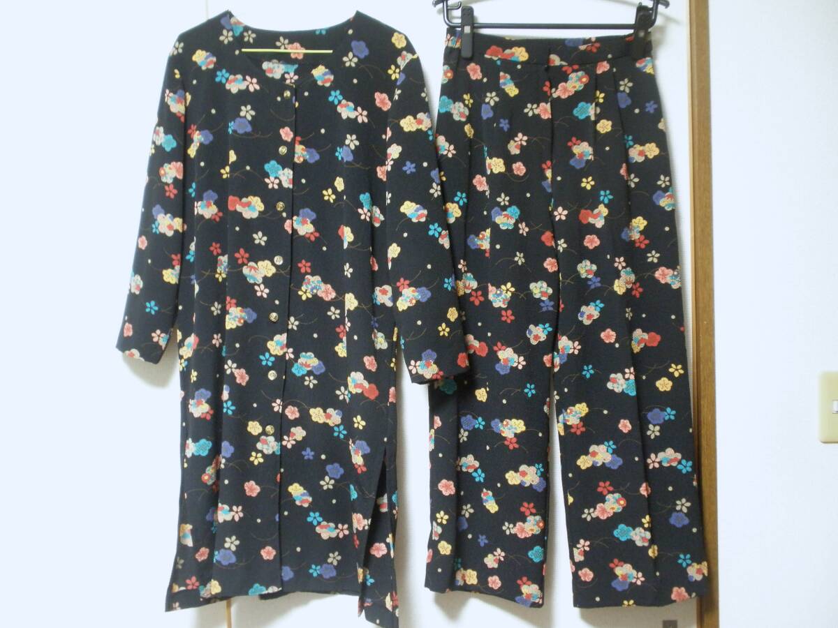 レトロ 古着 上下セット 花 和柄 黒 パンツスーツ ワンピース チュニック セットアップ★ハンドメイド 昭和 ヴィンテージ vintage拍卖