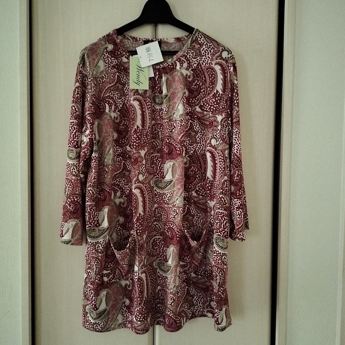 【M~Lサイズ】新品 Wendy 七分袖 チュニック カットソー 関西ファッション連合 レディース トップス ミセス ポケット B505 ペイズリー拍卖