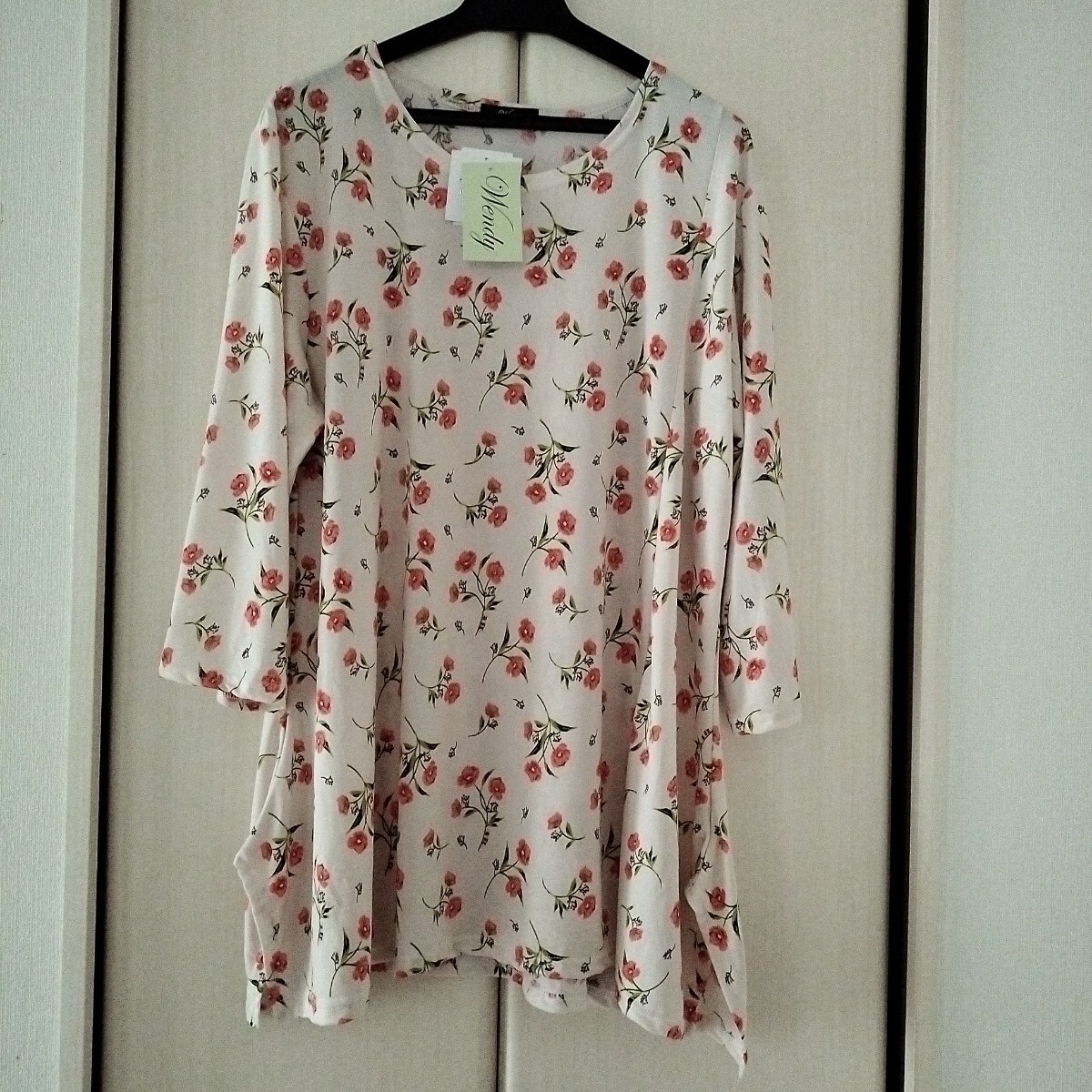 【M~Lサイズ】新品 Wendy 七分袖 チュニック カットソー 関西ファッション連合 レディース トップス ミセス B506 花柄拍卖