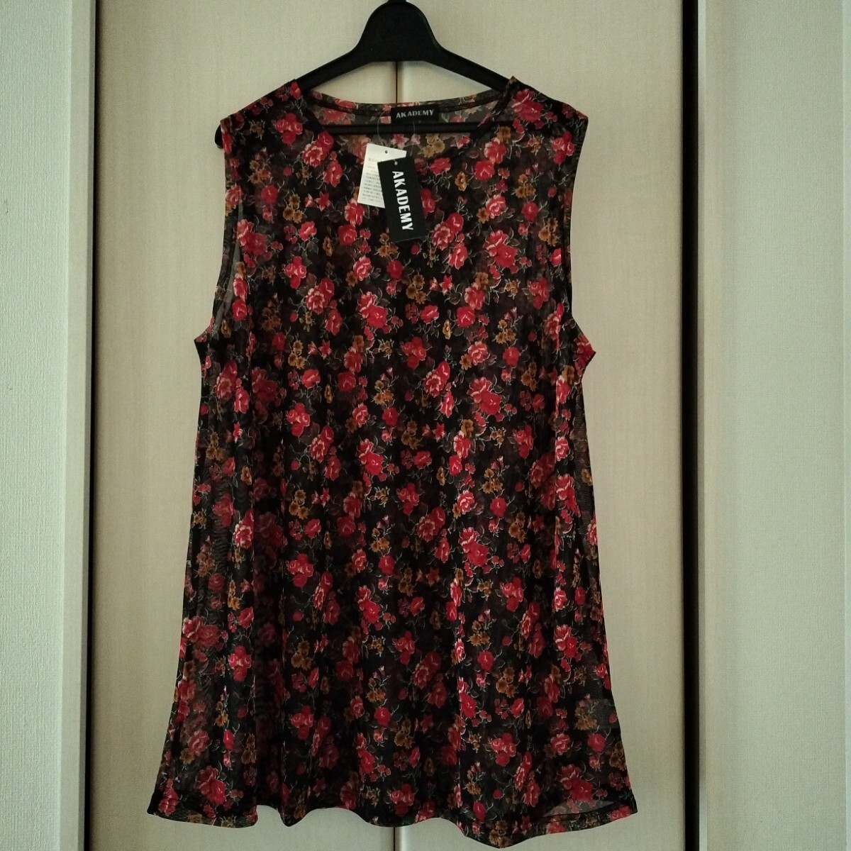 新品タグ付き【M~Lサイズ】AKADEMY レディース ミセス チュニックベスト シアー ノースリーブ 透け感 重ね着に 船場ニット 117742 花柄a 拍卖