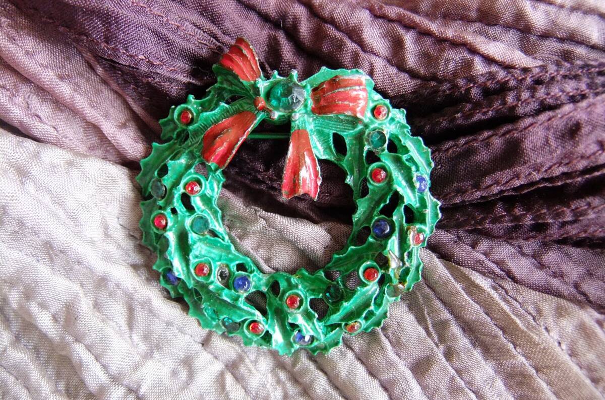 ヴィンテージ:グリーンのクリスマスリースブローチ 2-62拍卖