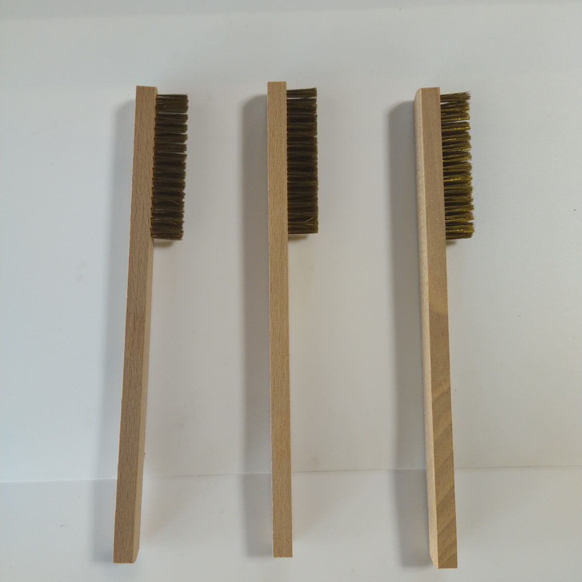 真鍮製ワイヤーブラシ 3本セット サイズ…全長23cm まとめてオトクです。拍卖