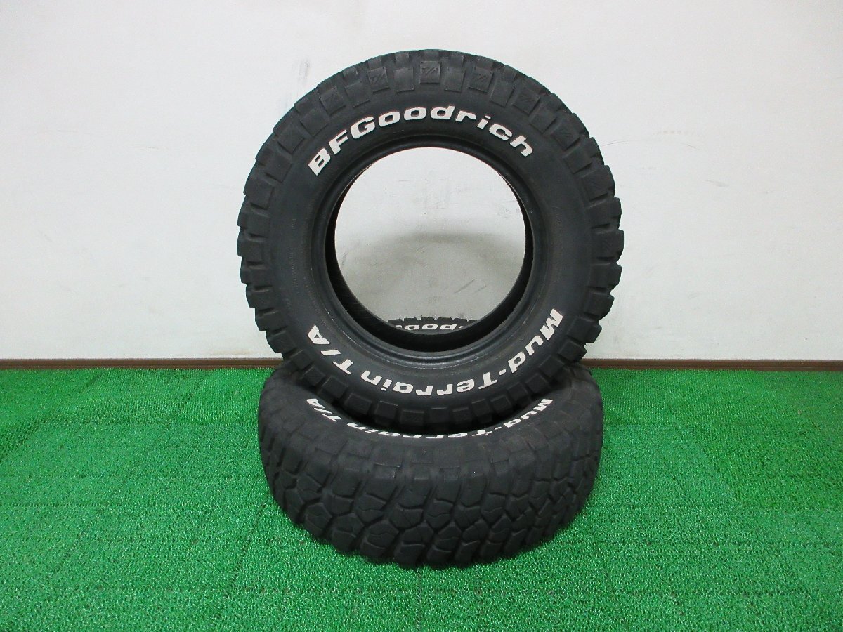 F813 在庫処分【条件付 送料無料】215/75R15 100/97 超溝高 8.5分山 BF Goodrich Mud-Terrain T/A KM2 マッドタイヤ ホワイトレター♪ 2本拍卖