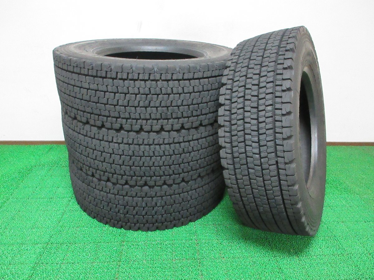 E031 SALE品【条件付 送料無料】245/70R19.5 136/134 超溝高 8.5分山 ブリヂストン スタッドレス W900 z 2024年製 4本 大型 低床 トラック拍卖