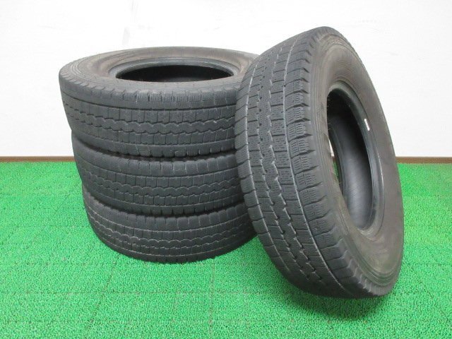 D892 SALE品【条件付 送料無料】195/85R15 113/111 超溝高 8~8.5分山 スタッドレス WINTERMAXX LT03 M 21年製 4本 激安 小型 中型 トラック拍卖