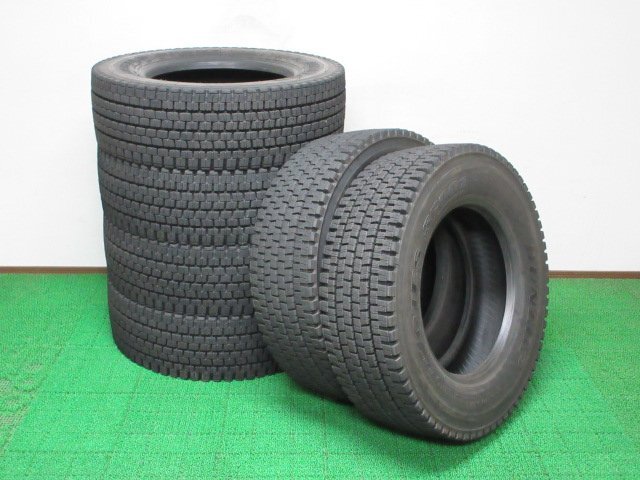 Y779【条件付 送料無料】245/70R19.5 136/134 超溝高 8.5~9分山 ダンロップ スタッドレス DECTES SP001 22年 6本 激安 大型 低床 トラック拍卖