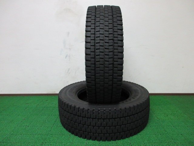 F080 在庫処分【条件付 送料無料】245/70R19.5 136/134 超溝高 8.5分山 スタッドレス DECTES SP001 2本 激安 大型 低床 トラック 積載車 等拍卖