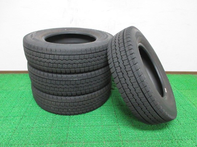 M597【条件付 送料無料】165R14 6PR 超溝高 8.5~9分山 スタッドレス WINTERMAXX SV01 21年製 4本 激安 AD バネット バン 小型 トラック 等拍卖