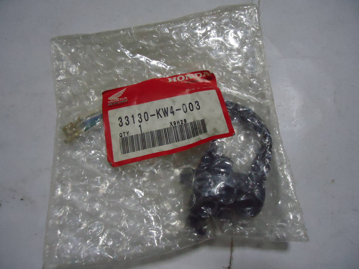 ホンダ 純正 HIONDA ヘッドライトソケット 33130-KW4-003 CB250拍卖