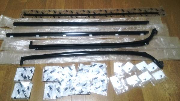 FC3S RX-7 フロントガラスモール ドアベルトモール ウェザーストリップ 新品 純正 拍卖