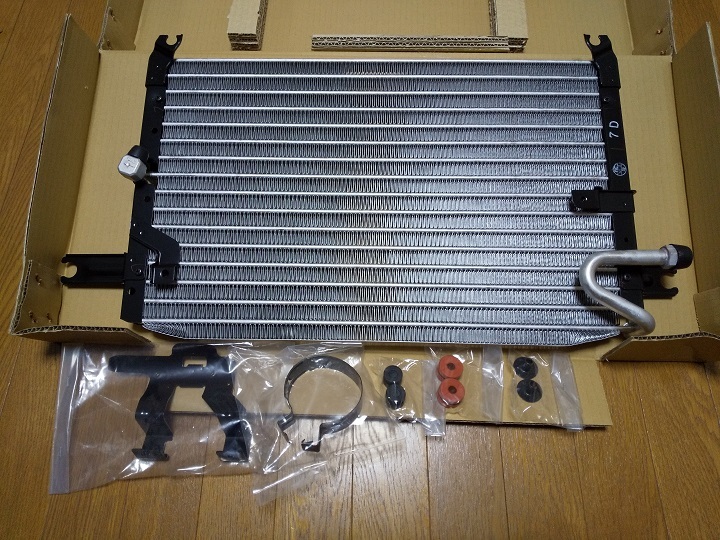 AE86 レビン トレノ エアコン コンデンサー セット 純正 新品 クーラーコンデンサー TRUENO LEVIN レシーバータンクステー拍卖