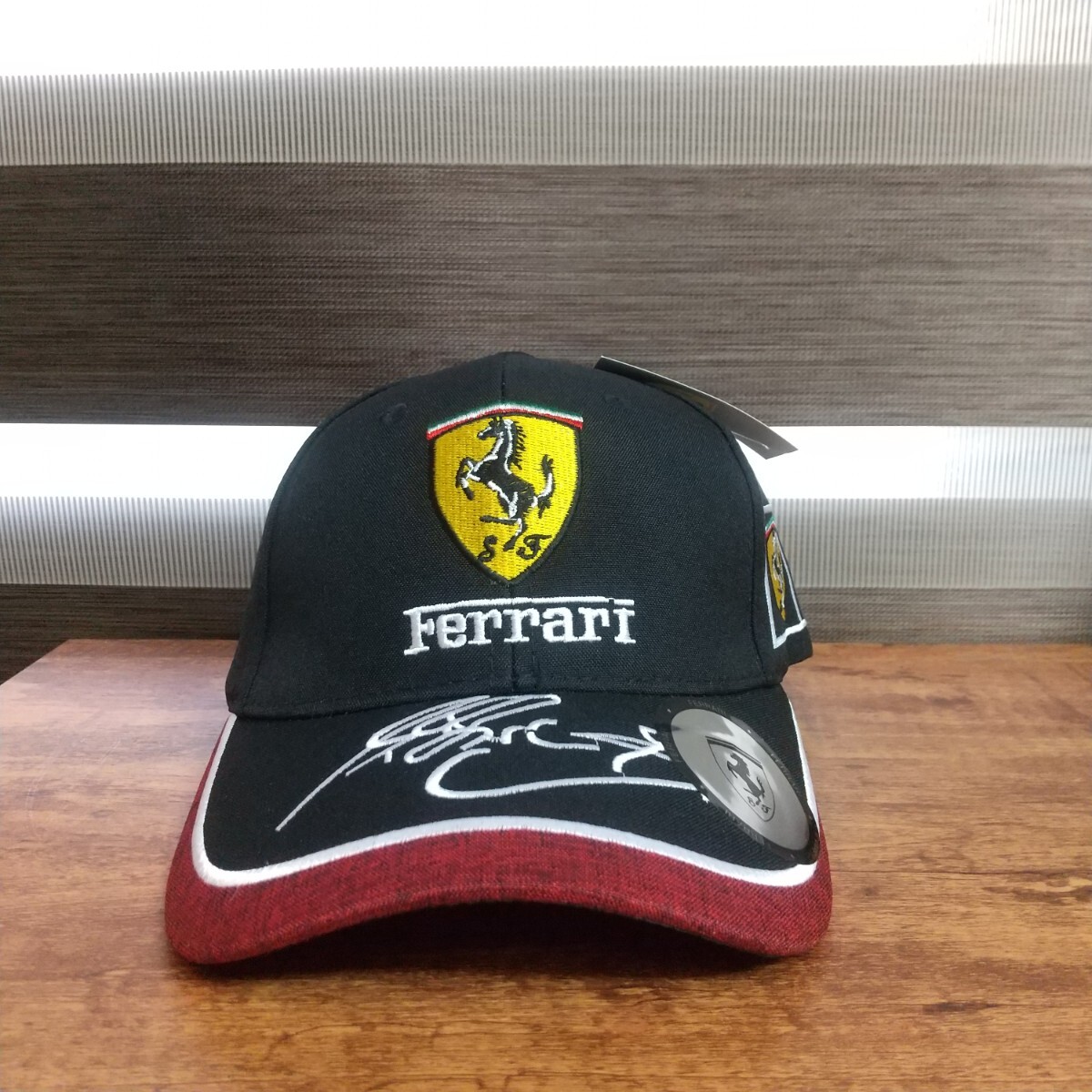 即決特価 新品 送料無料 フェラーリ F1 レーシング キャップ 刺繍 レース レーシング  拍卖