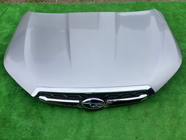 良 スバル SJ5 フォレスター 後期 E型 ボンネット/エンジンフード/フロントフード シルバー/ G1U #SJG拍卖