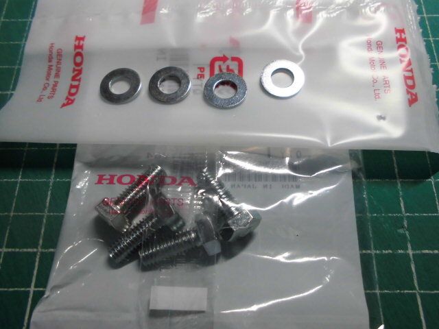 ホンダ純正 ダックス 50 70 リヤフェンダー取付ボルト ST50 ST70拍卖