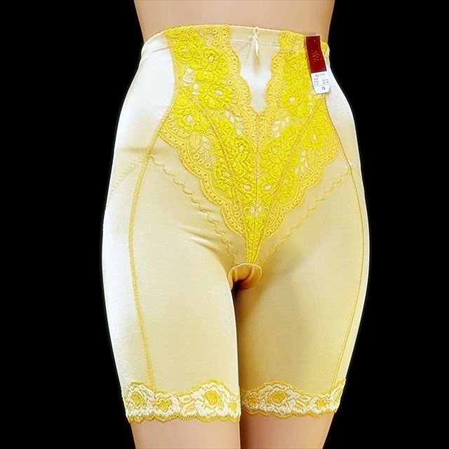 CX5-584//76サイズ☆上品な艶めきイエロー☆履くだけでお腹細見え☆新品タグ付き/ガードル※一番安価で送料はゆうパケット250円拍卖