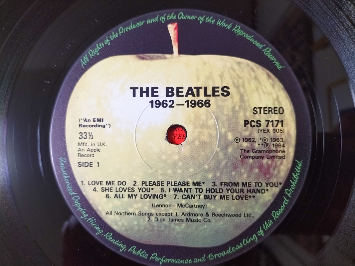 超激レア!!★コンプリートガイドにも載ってない!★BLACK Appleレーベル!!UK盤 HTM Cutting!BEATLES 1962~1966/アナログMaster拍卖