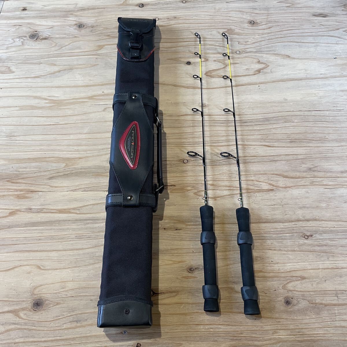 STORM ストーム サンダースティック アイスロッド STI24UL 2本セット ダイワロッドケース付き 穴釣り拍卖