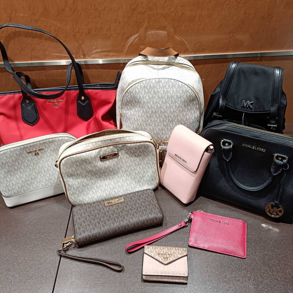 【まとめ出品】MICHAEL KORS マイケルコース バッグ/財布 10点まとめ MKシグネチャー バックパック ショルダーバッグ拍卖