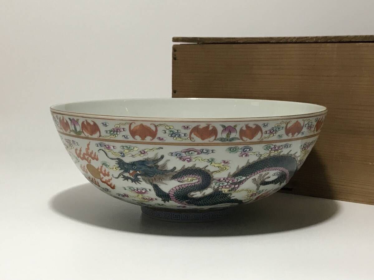 【中国古美術特集】清時代 色絵龍紋茶碗『大清乾隆年製銘』 箱付 検「 唐物 朝鮮 高麗 李朝 煎茶道具」拍卖