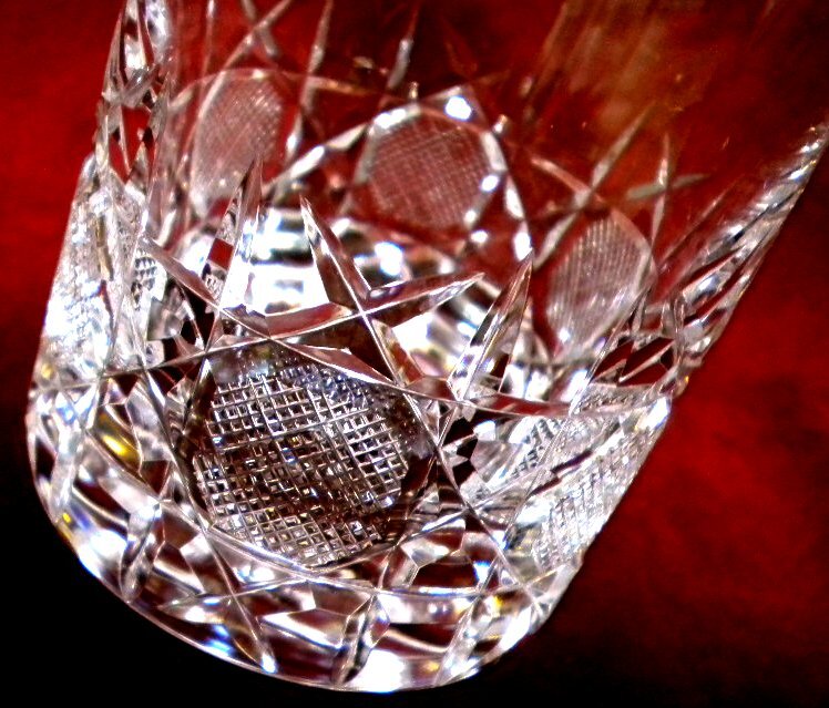 売切 クリスタル カット ロックグラス 1客 容量270cc 箱無 B/D 、纏め購入特典有 寸法φ上76/下73×H93mm 重量375g 口元厚1.7mm 底厚16mm拍卖