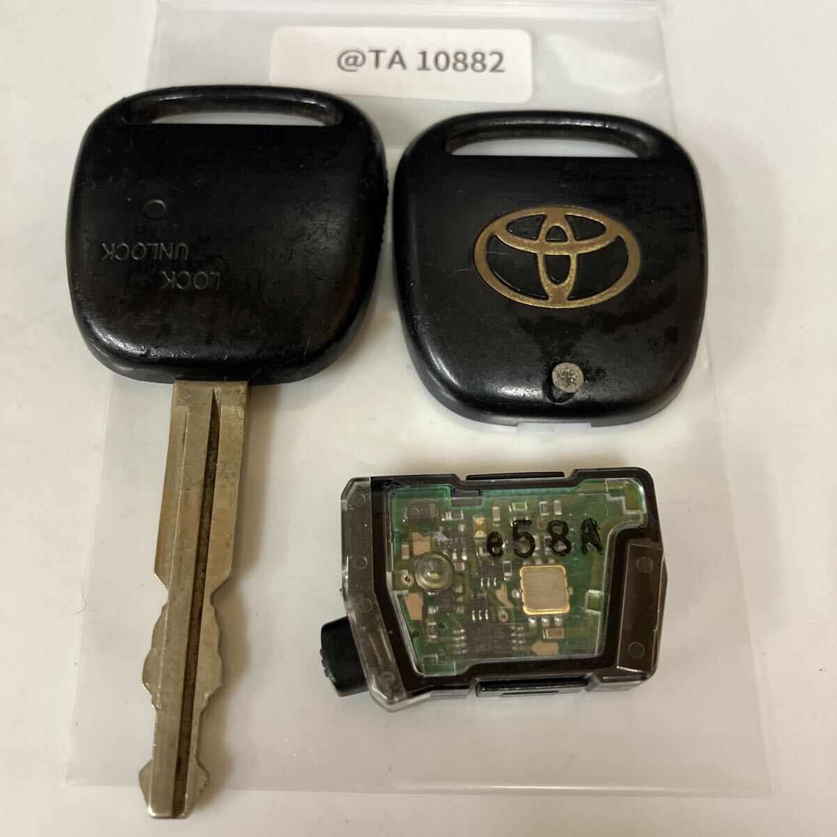 @TA10882 点灯なし トヨタ 純正 キーレス リモコン 1ボタン bB ウィッシュ イスト カルディナ MR-S ヴィッツ プリウス 等拍卖