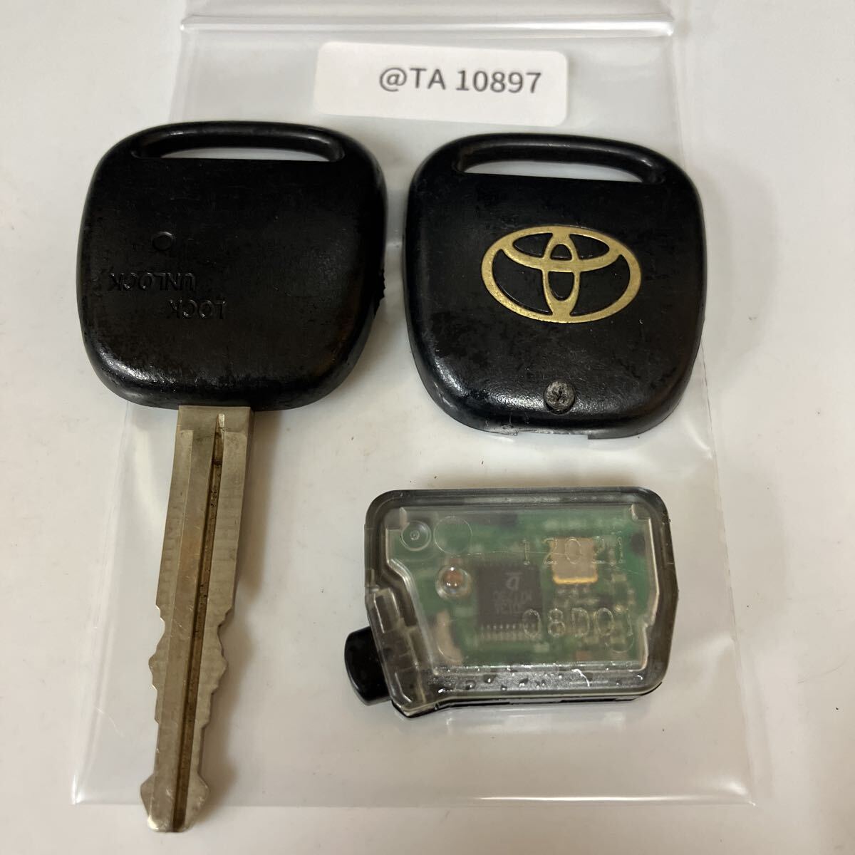 @TA10897 トヨタ 基盤12021 純正 キーレス リモコン ノア ヴォクシー シエンタ クルーガー イプサム RAV4等 1ボタン拍卖