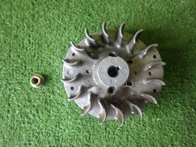 マルヤマ BIG-M 純正【フライホイール】2サイクルエンジン拍卖