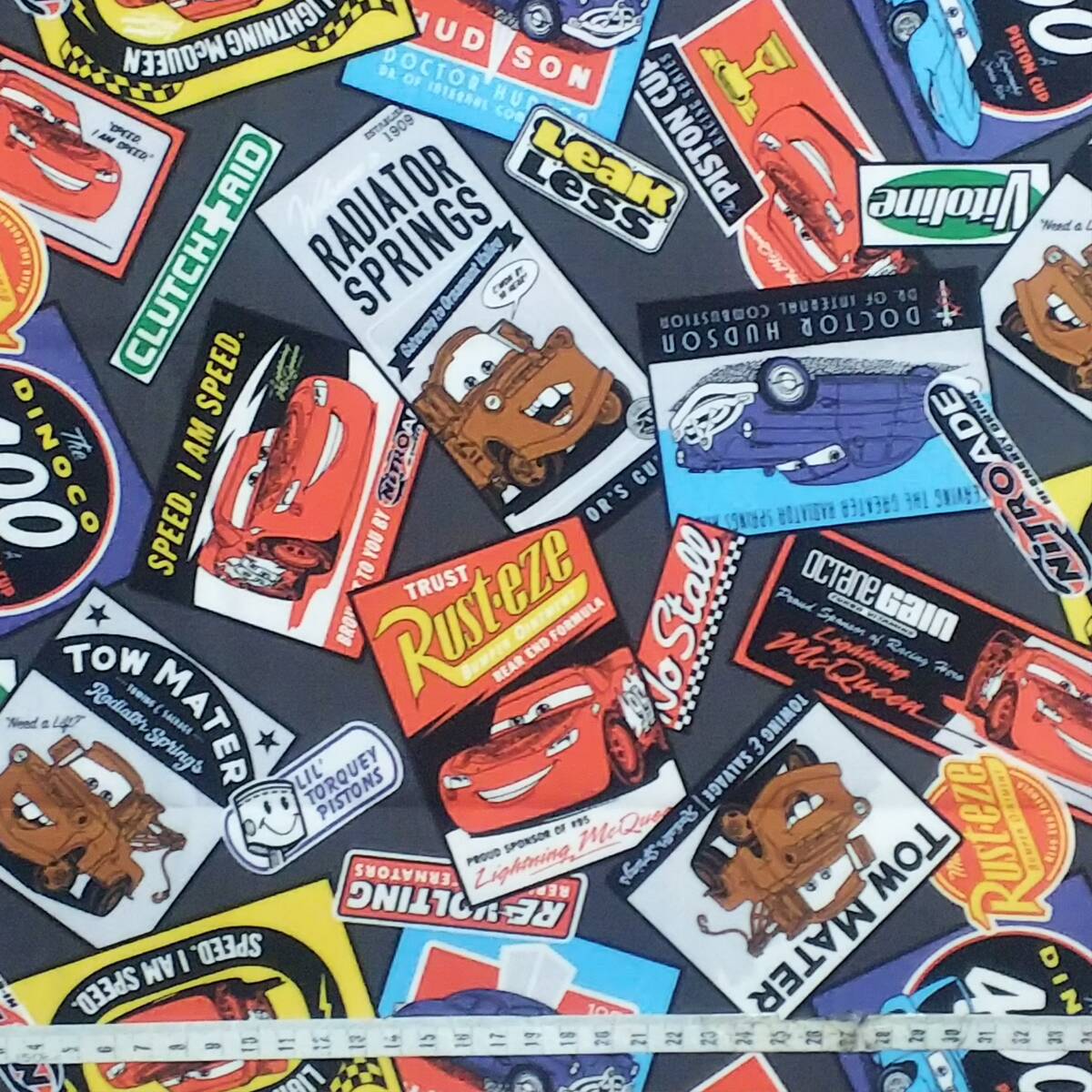 ディズニー カーズ 生地 はぎれ拍卖