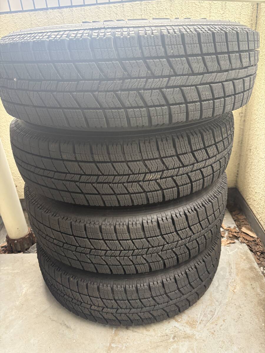 横浜市内,手渡しのみ】NV350キャラバン E26 スタッドレスタイヤ ホイール 4本セット 山あり 195/80/R15 車検対応LTタイヤ拍卖