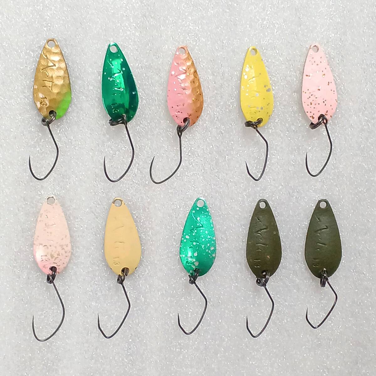 美品 アイビーライン アクティ ミニ 1.3g 10個セット IVYLINE Acti-Mini エリアトラウト 管釣りルアー スプーン拍卖