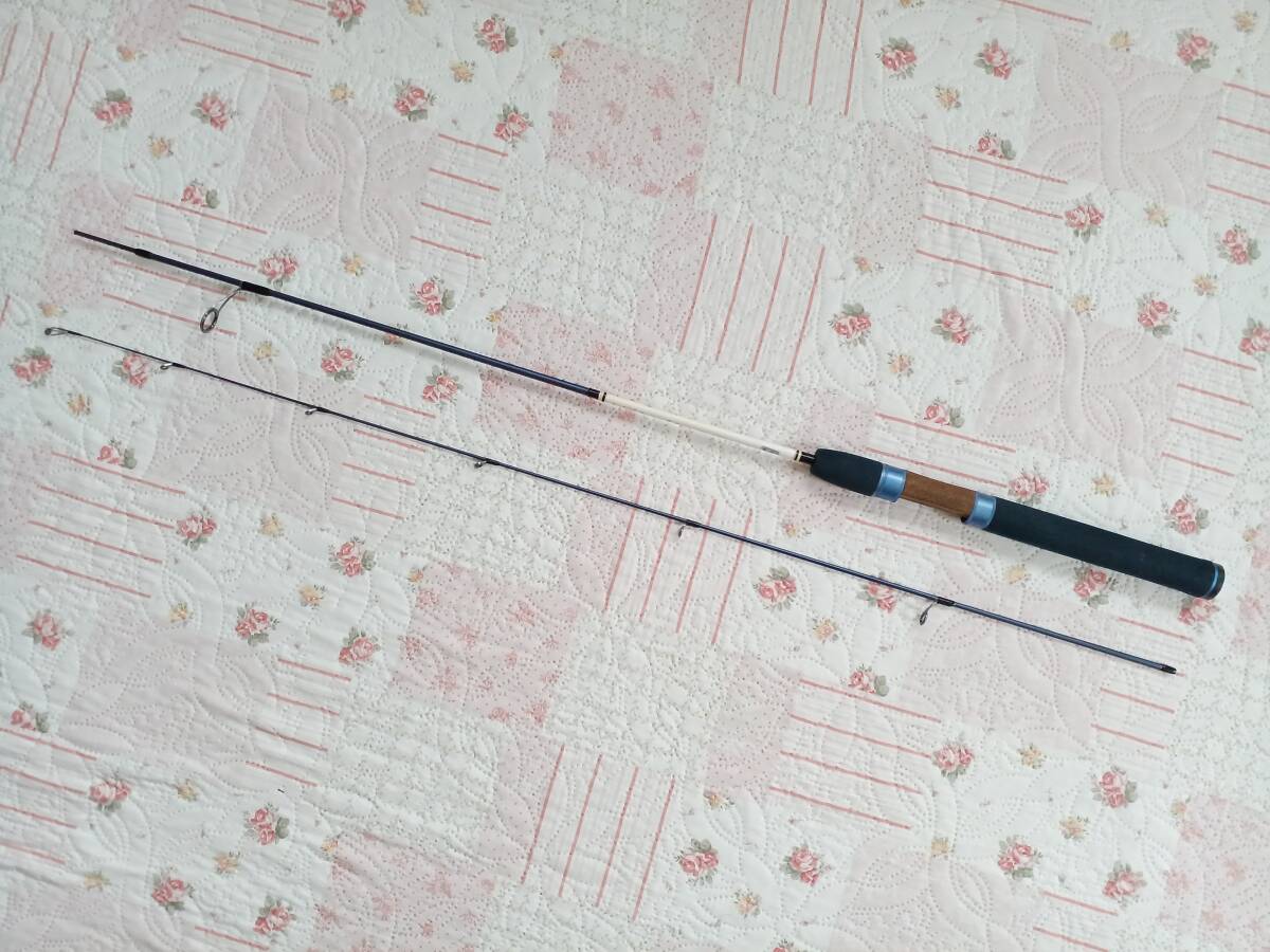 オフィスユーカリ グレ鱒ロッド 愛して鱒 5.6ft OFFICE-EUCALYPTUS 石川優美子 姉ちゃん Nei エリアトラウト 管釣りロッド 2ピース拍卖