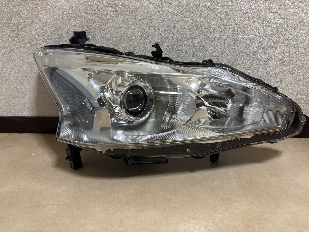 ティアナ/XE DBA-L33 ハロゲン ヘッドランプ/純正 KOITO 100-17792 右 A535拍卖