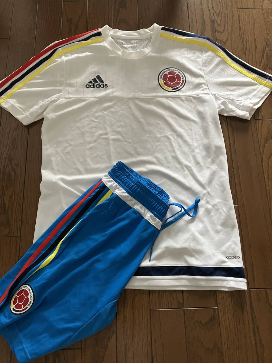 コロンビア代表 オフィシャルトレーニングトップ&ショーツ拍卖