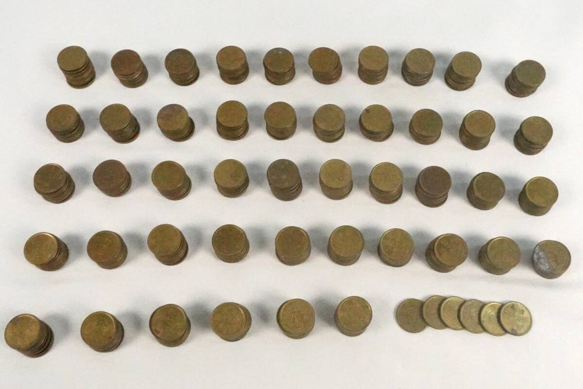 古銭 五十銭 黄銅化 466枚 まとめ 日本 約1313g 昭和 23年 22年 日本國 硬貨 貨幣拍卖