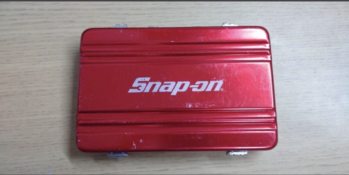 【中古品】Snap-on スナップオン 名刺入れ 赤 ロック片側 ジャンク拍卖