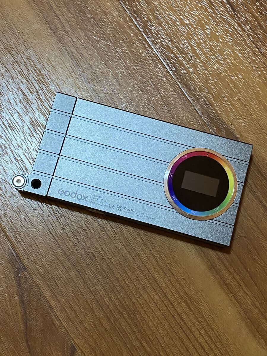 Godox 小型 M1ミニクリエイティブLEDライト(バッテリー充電式)拍卖
