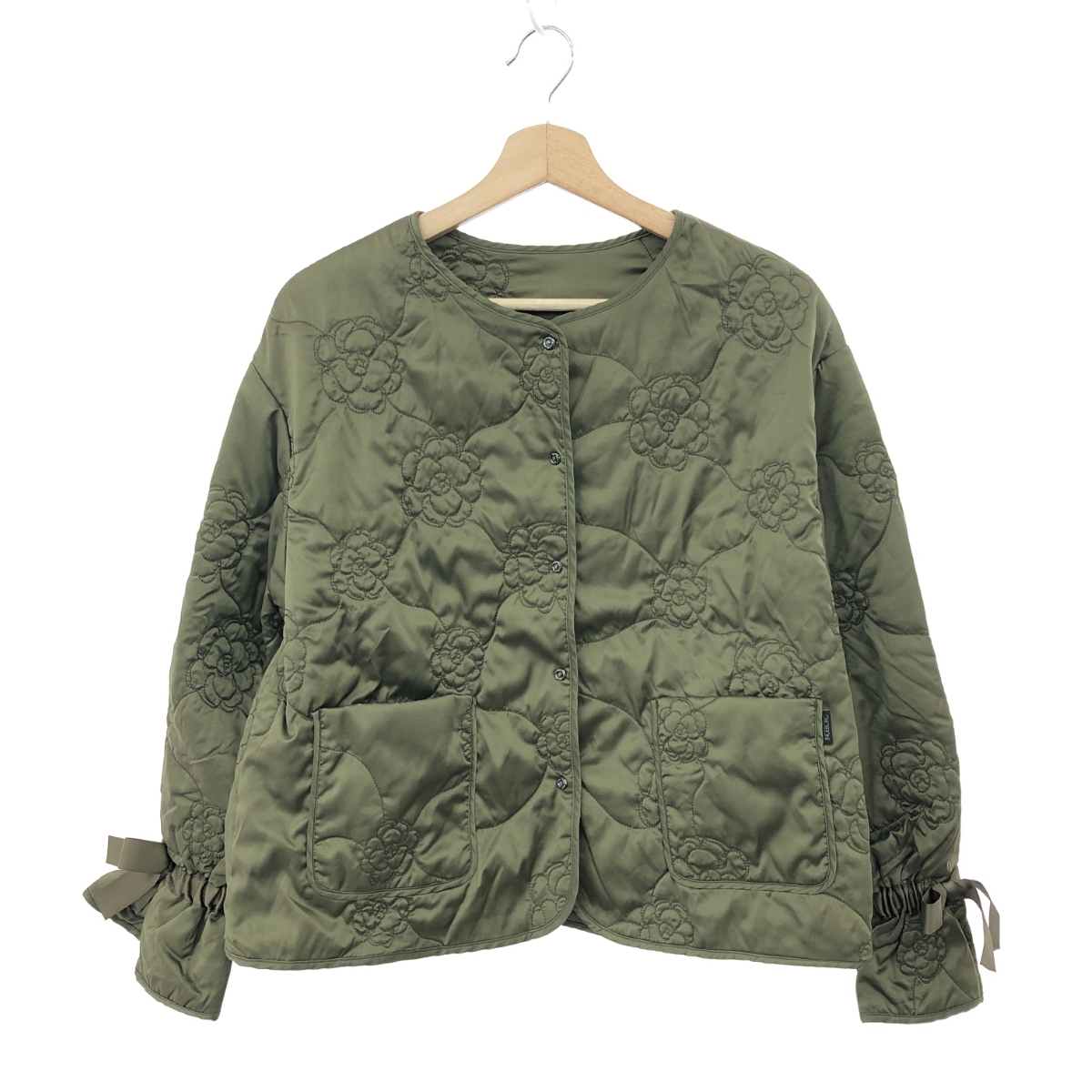 ◆INGEBORG インゲボルグ カメリアキルティングジャケット サイズ:3 (9号) ノーカラー A2213FS553/2021AW カーキ レディース拍卖